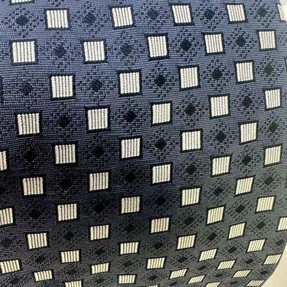 Cremieux Elegant Blue Patterned Tie Bundle - Picture 4 of 4